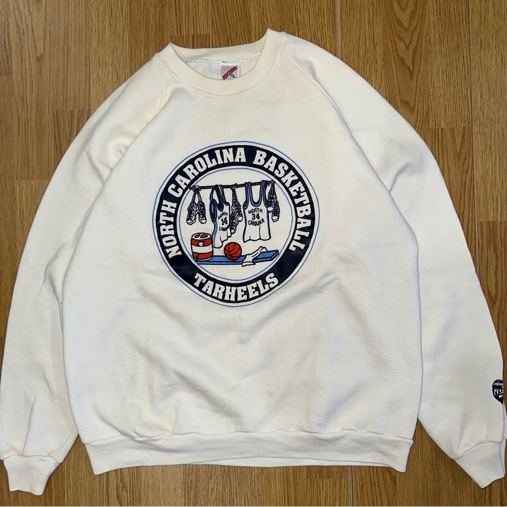 Vintage 80s North Carolina Tar Heels Basketball Crewneck Sweateshirt